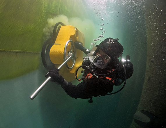 Subsea Products Underwater Cleaning